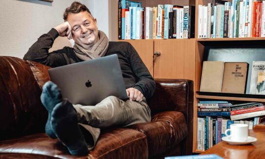 Thumbnail for Book giveaway: ‘The End of Online Shopping’